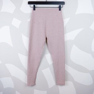 Beyond Yoga Heathered Lilac Capri Leggings | M